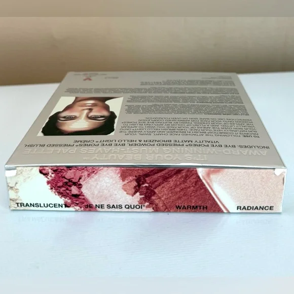 IT COSMETICS IT'S YOUR BEAUTY AWARD-WINNING MUST-HAVES PALETTE BRONZER, BLUSH + - Picture 4 of 6